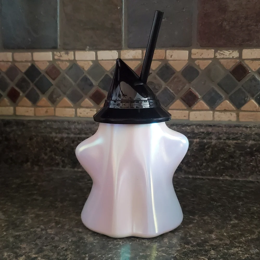 Pearlescent Ghost & Purple Magic Potion Halloween Party Sipper Cups With Straws